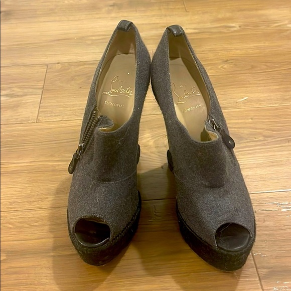 Grey Wool Christian Louboutin Booties - Picture 1 of 3